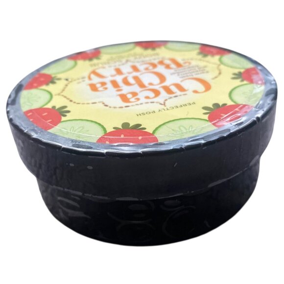 Cuca Chia Berry Body Scrub By Perfectly Posh 9 Oz Farm Fresh Strawberry Cucumber - Picture 4 of 10